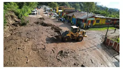 Vía Mosquera-La Mesa reabriría un carril este martes tras derrumbe