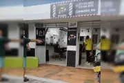 Asesinan a hombre mientras se cortaba el cabello en barbería de Bucaramanga