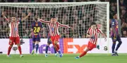 Atlético de Madrid sorprende al Barcelona en la ida de cuartos de Champions