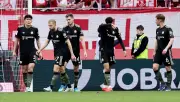 Bayern Múnich remonta en los minutos finales para vencer 2-3 al Friburgo en la Bundesliga