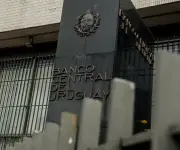 BCU de Uruguay evalúa pausar recortes de tasas ante baja inflación y volatilidad global