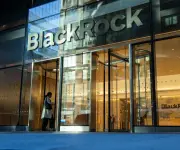 BlackRock desafía monopolio de Invesco en ETF del Nasdaq 100 con nueva demanda