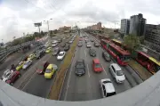 Bogotá enfrenta caos vial por obras y pico y placa: rutas alternas y estado de Transmilenio