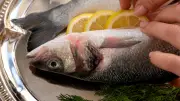 Consumo de pescado se dispara en Semana Santa: expertos destacan beneficios y alertan sobre riesgos