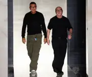 Dolce & Gabbana en crisis: Gabbana renuncia y empresa busca capital ante deuda de US$530 millones