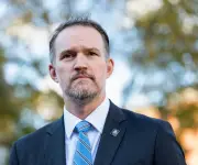 EE.UU. advierte que implicación de China con Irán complicaría relaciones bilaterales