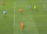 Gol insólito de Dorny Romero empata a Bolívar con La Guaira en la Libertadores