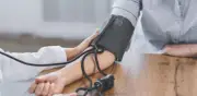 Hipertensión arterial: enfermedad progresiva difícil de revertir y cómo controlarla