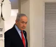 Israel invade sur del Líbano y bombardea Beirut mientras EE.UU. alerta sobre amenaza iraní a universidades