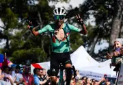 Iván Sosa gana etapa reina y lidera el Tour de Turquía 2026