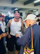 J Balvin transforma el Asilo San Rafael de Bucaramanga con música y alegría intergeneracional