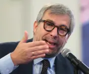 Jefe electoral de Perú renuncia tras polémica por problemas en comicios de abril