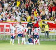 Junior y Palmeiras protagonizan vibrante empate en el Jaime Morón León de Cartagena