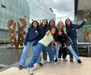 Jóvenes colombianos y ecuatorianos presentarán soluciones globales en Youth Forum 2026