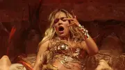 Karol G no incluye a Medellín en su gira mundial: sello discográfico explica las razones