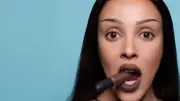 Los labios toman protagonismo: la nueva tendencia del maquillaje personalizado