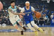 Orlando Magic aplasta a Hornets y asegura su boleto a los playoffs de la NBA