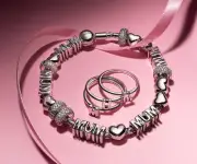 Pandora lanza campaña 'Mamá y mucho más' para celebrar el Día de las Madres en Colombia