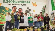 Petro entrega 5.300 hectáreas a 510 familias campesinas en Puerto Boyacá