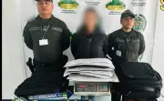 Policía Antinarcóticos captura a dos mujeres con 7.8 kg de cocaína en Aeropuerto Palonegro