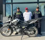 Policía recupera dos motocicletas y captura a dos personas en Cartagena por falsedad marcaria
