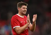 Steven Gerrard, leyenda del Liverpool, pide el regreso de Luis Díaz al club inglés