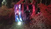 Tres muertos y múltiples heridos tras volcamiento de bus en vía Bogotá-Ibagué
