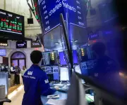 Wall Street se recupera ante esperanzas de alto al fuego en Irán; petróleo cae