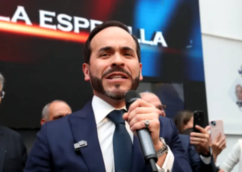 Abelardo De La Espriella lidera caravana patriótica en el Valle del Cauca este 14 de mayo