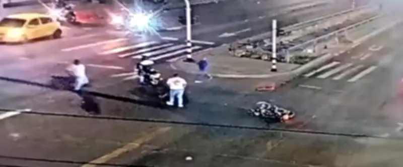 Accidente en Barranquilla: joven muere en choque de motos en la avenida Murillo
