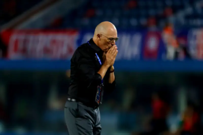 Alfredo Arias, posible nuevo técnico de Emelec desde Ecuador