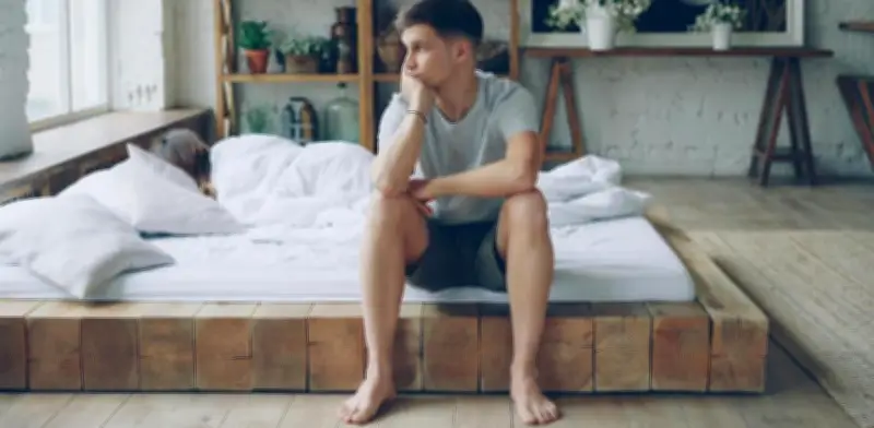 Ansiedad sexual en hombres jóvenes por exceso de pornografía