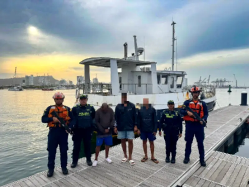 Armada frustra robo de lujoso yate en Cartagena