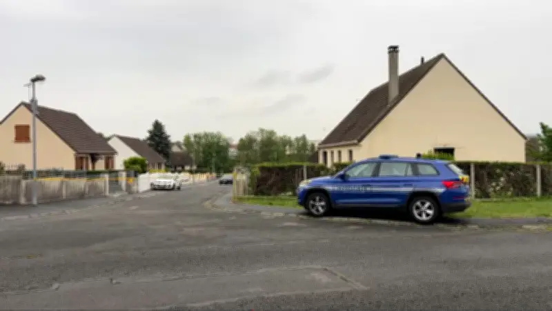 Asesinato de adolescente camino a clase conmociona a pueblo francés