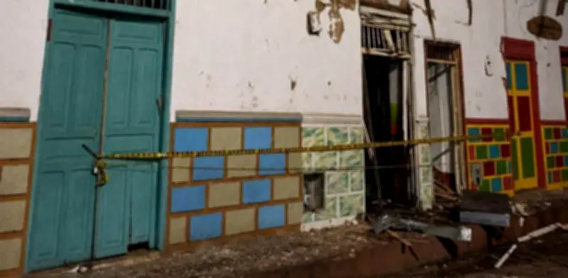 Atentado con explosivo sacude el pacífico municipio de Carolina del Príncipe en Antioquia