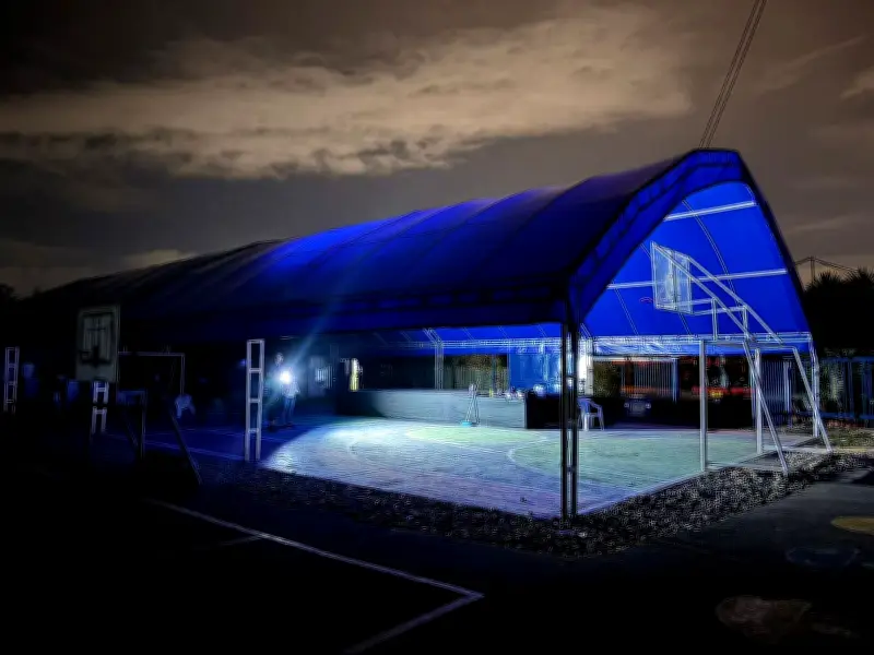 Auge de carpas modulares: ahorro del 50% frente a construcción tradicional