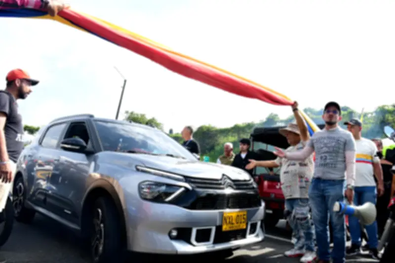 Bloqueos en la Autopista del Café: protesta por concesión y peajes