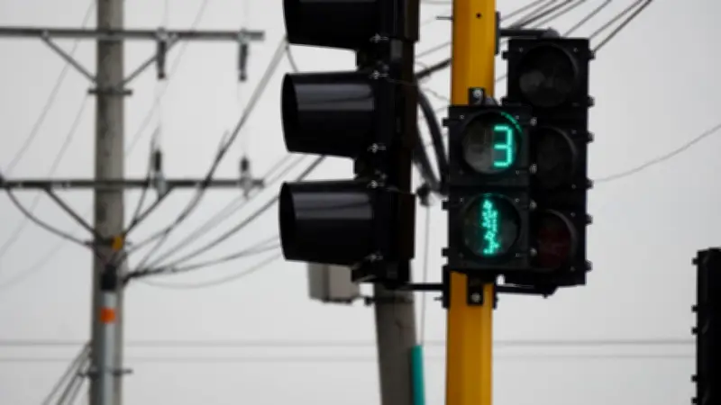 Cali licita modernización de semáforos por más de $5.000 millones