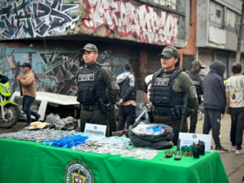Capturan a 10 delincuentes e incautan 6.000 dosis de droga en Bogotá