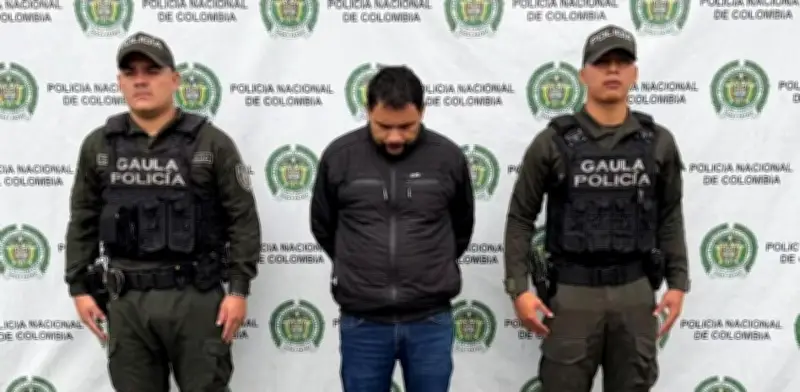 Capturan en Bogotá a alias Marcos, jefe de disidencias de 'Calarcá' por extorsiones