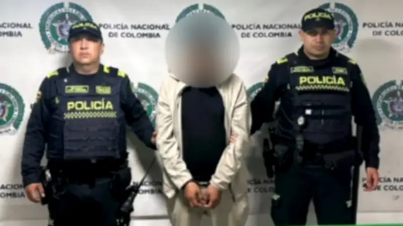 Capturan en Bogotá a fugitivo con circular azul de Interpol por trata de personas