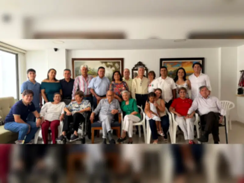 Celebran cumpleaños 98 de Luis Ilvanio Moreno Ramírez con serenata