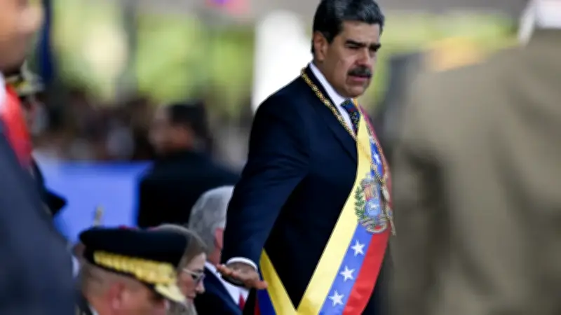 CIA habría puesto micrófonos en habitación de Nicolás Maduro, según Cabal