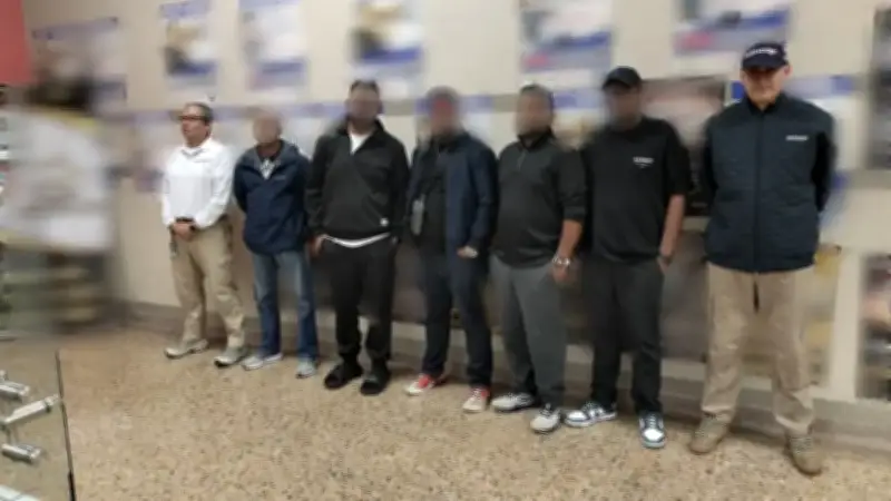 Cinco extranjeros deportados de Medellín por plan "todo incluido" sexual