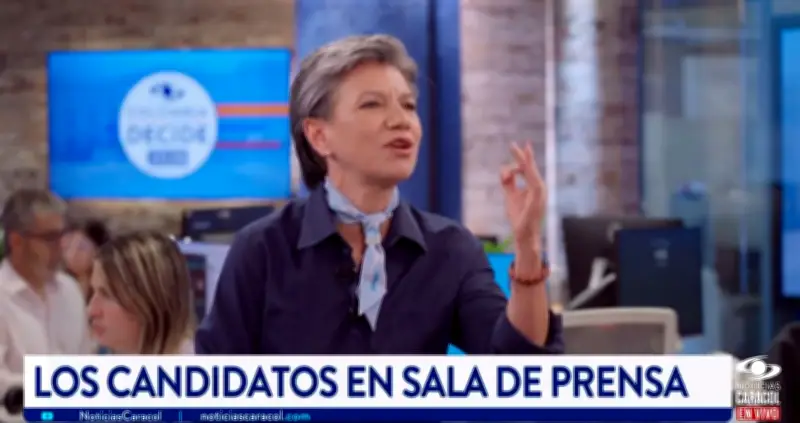 Claudia López se enfrenta a periodista venezolana por pregunta sobre migrantes