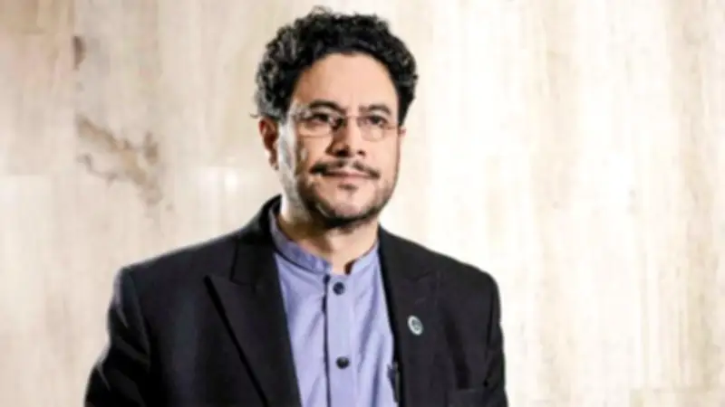 CNE investiga a Iván Cepeda por financiación de campaña