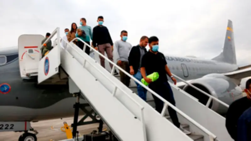 Colombia repatrió más de 7.500 deportados de EE.UU. desde 2025