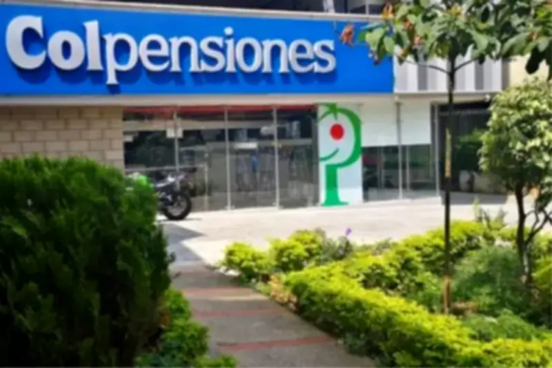 Colpensiones acusa a fondos privados de secuestrar ahorros de 109.000 personas