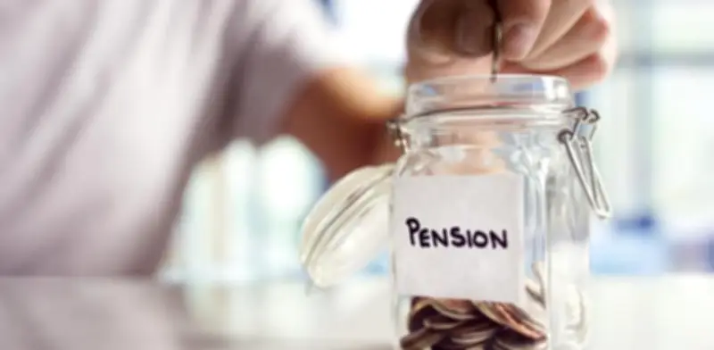 Consumo y ahorro desde el nacimiento: alternativas para la pensión en Colombia