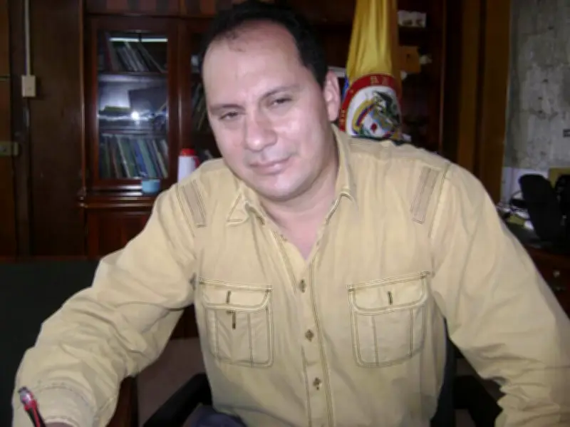 Corte ordena captura de exgobernador del Putumayo por juguetes